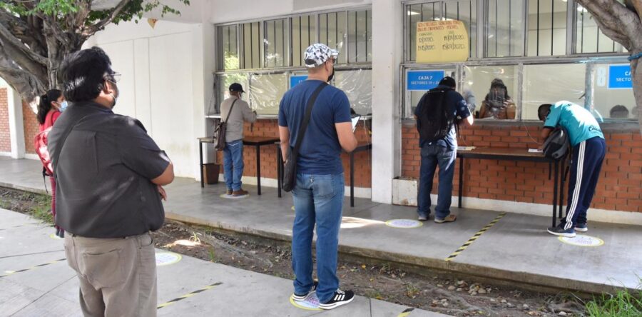 Entrega IEEPO Incentivos de Reconocimiento al Desempeño Docente (REDES-SEP)