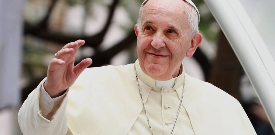 Papa Francisco reanuda audiencias públicas de los miércoles con presencia de fieles