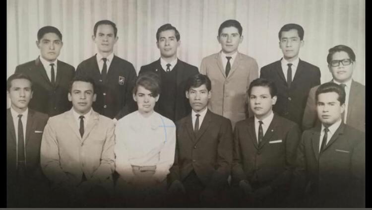 Conversaciones con garganta abismal: Raúl Castellanos Hernández