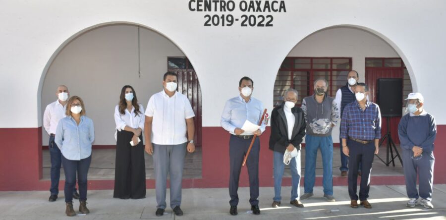 Entrega Oswaldo García remodelación de la Agencia de Policía de Candiani