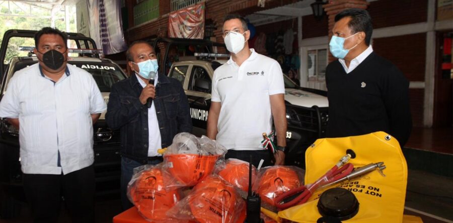 Refrenda Alejandro Murat alianza con municipios de la Sierra Norte