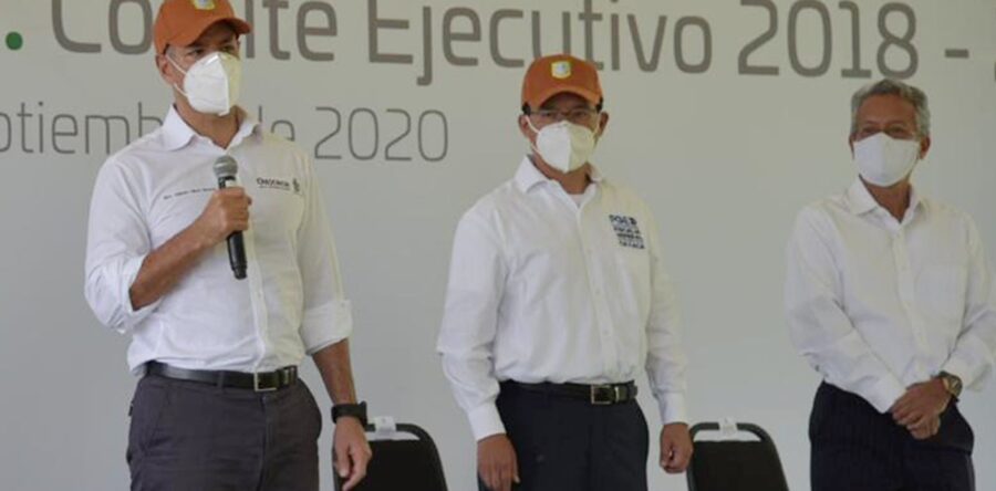 Coloca Alejandro Murat la primera piedra del Centro Recreativo “El Mixtequito” en Zaachila