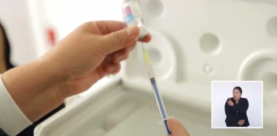 Convoca Alejandro Murat a mantener la disciplina sanitaria para transitar al semáforo verde