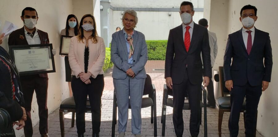Insiste Murat en cerrar filas con el Presidente: Alfredo Martínez de Aguilar