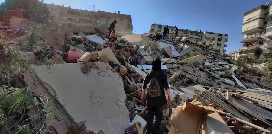 Tras terremoto, activan red de asistencia para mexicanos en Grecia y Turquía