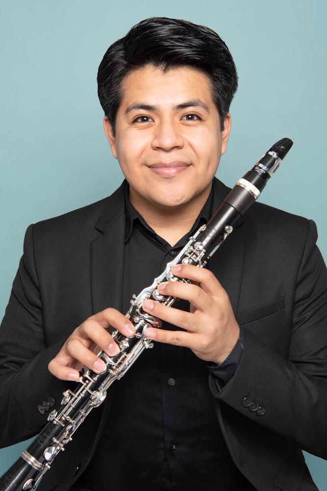 Emiliano Mendoza, clarinetista zapoteca con nombramiento de “Vandoren Paris”