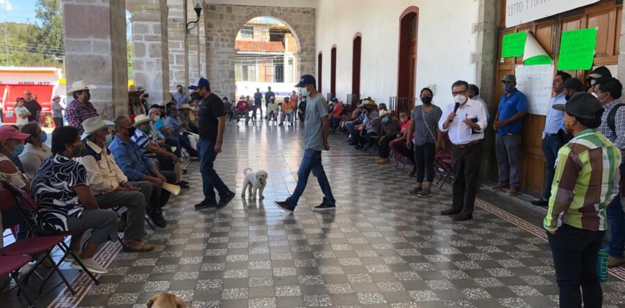 Con intervención de la Segego, se logra dar solución al conflicto en el municipio de Tezoatlán de Segura y Luna