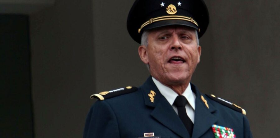 Juez de EU niega libertad bajo fianza a Cienfuegos