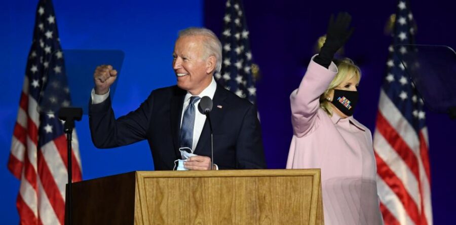 Biden pide no pelear y unir fuerzas; repunta en estados clave