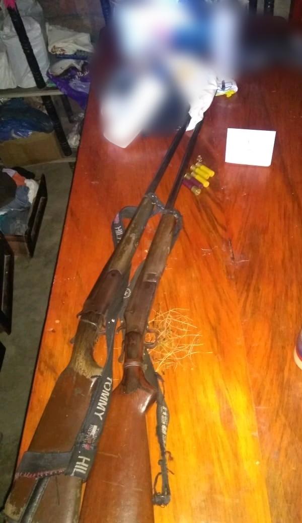 Aprehende Fiscalía General a dos probables homicidas más, durante cateo efectuado en la región de la Sierra Sur