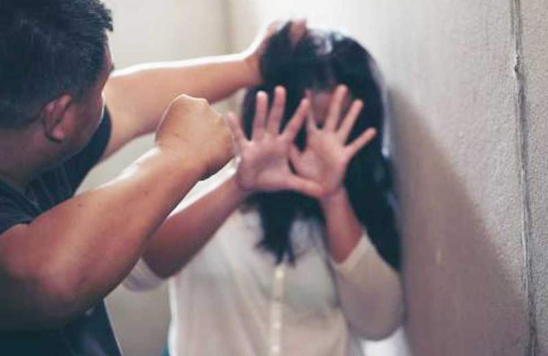 Violencia contra mujeres, la otra pandemia aún invisible: Alfredo Martínez de Aguilar