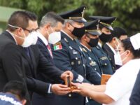 Reconoce AMH a los héroes mexicanos de bata blanca por su loable compromiso con la seguridad de Oaxaca