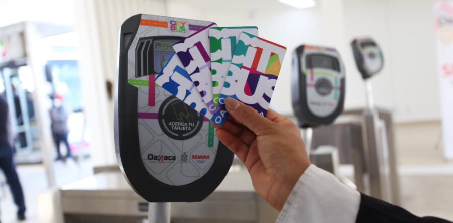 Alejandro Murat da inicio a los trabajos de semaforización inteligente del corredor poniente del CityBus Oaxaca