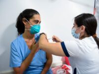 Inicia Argentina la aplicación de vacuna Sputnik V contra Covid