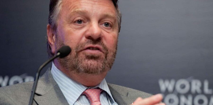 Jorge Castañeda: la izquierda en brazos de la derecha: Carlos Ramírez