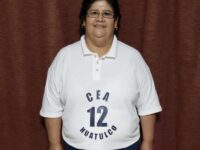 A los 52 años, Virginia Rojas concluyó su bachillerato en el COBAO