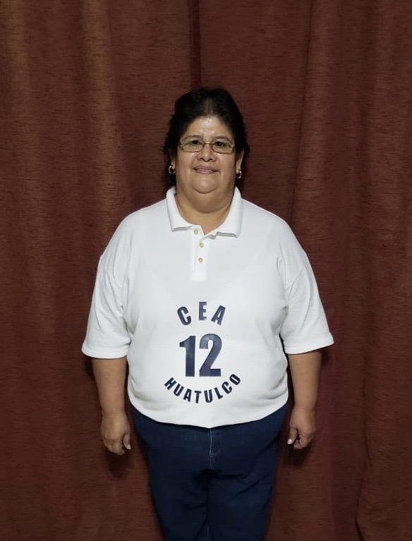 A los 52 años, Virginia Rojas concluyó su bachillerato en el COBAO