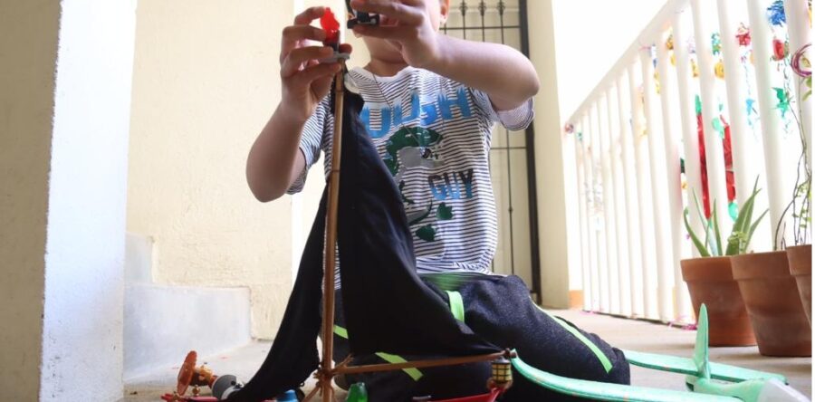 Recomienda IEEPO mantener activos a niñas, niños y adolescentes a través del juego