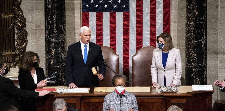 Congreso certifica victoria de Biden horas después de toma del Capitolio