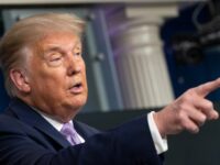 Tras protestas, Facebook, Youtube y Twitter remueven video de Trump