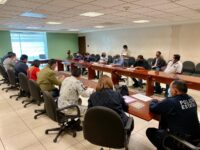 Segego brinda atención interinstitucional a desplazados de Santiago Juxtlahuaca