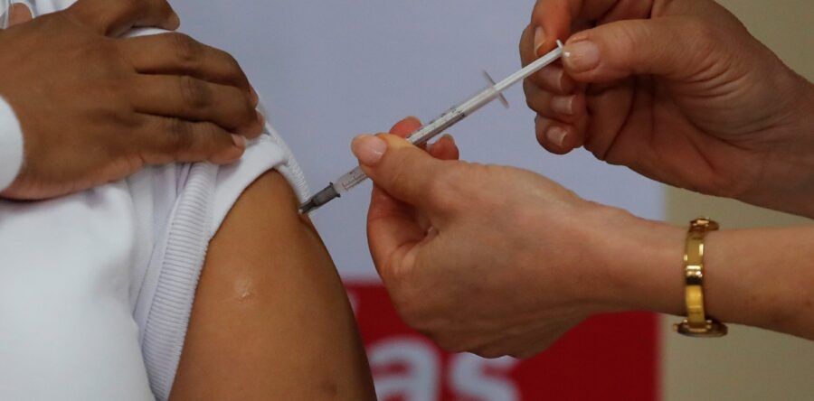 Concamin ofrece ayuda para distribuir y aplicar vacunas