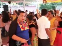 Acuden funcionarios municipales a una fiesta de XV años en Comitancillo