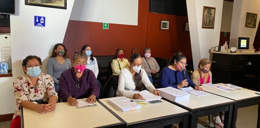 Denuncian a ex agente de policía por presuntos actos de corrupción