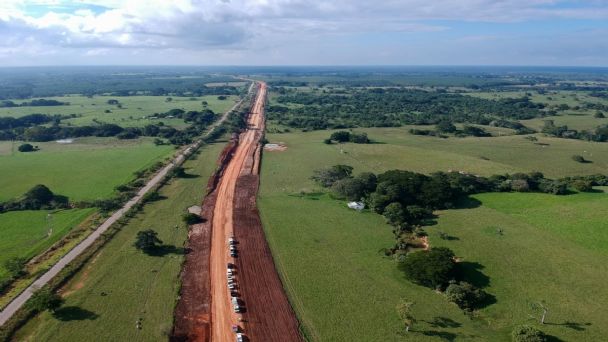 Juzgado prohíbe que se construyan obras nuevas del Tren Maya en tres municipios yucatecos