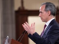 ¿Quiénes sí alcanzarán la segunda dosis en 21 días? Esto explica López-Gatell