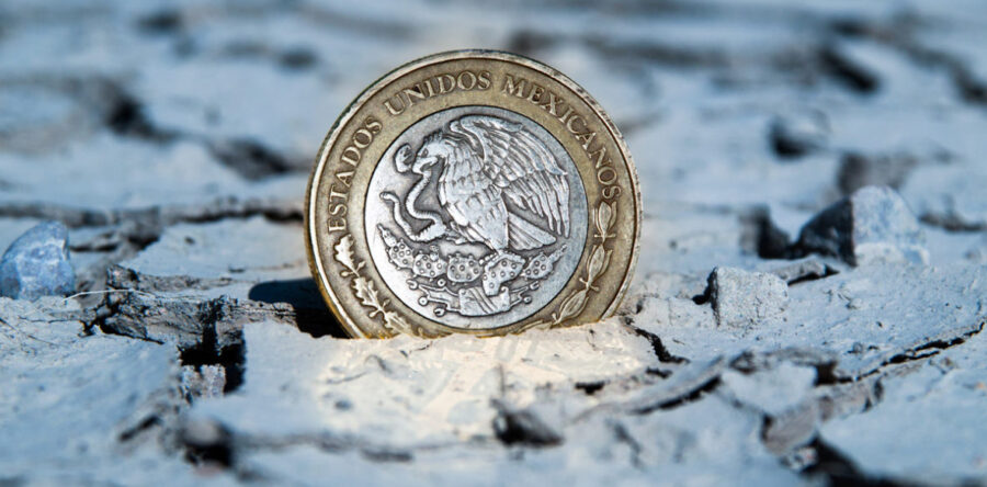 Peso toca su nivel más débil en un mes: 20.29 por dólar