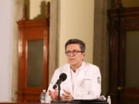 Ven posible dar de alta a doctora del IMSS hospitalizada tras reacción a vacuna contra COVID