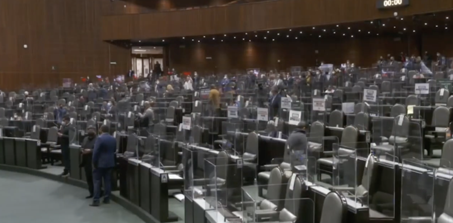 Pasa al Senado reforma a la Ley de Industria Eléctrica