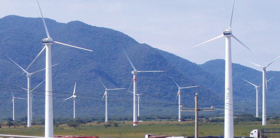 Energías limpias, solución al riesgo de mega apagones: Alfredo Martínez de Aguilar