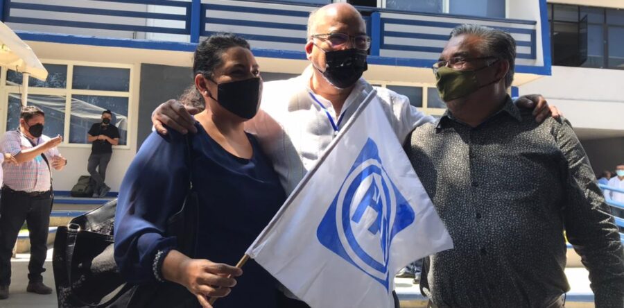 Registra PAN a Javier Villacaña como aspirante a la candidatura de la presidencia de Oaxaca de Juárez