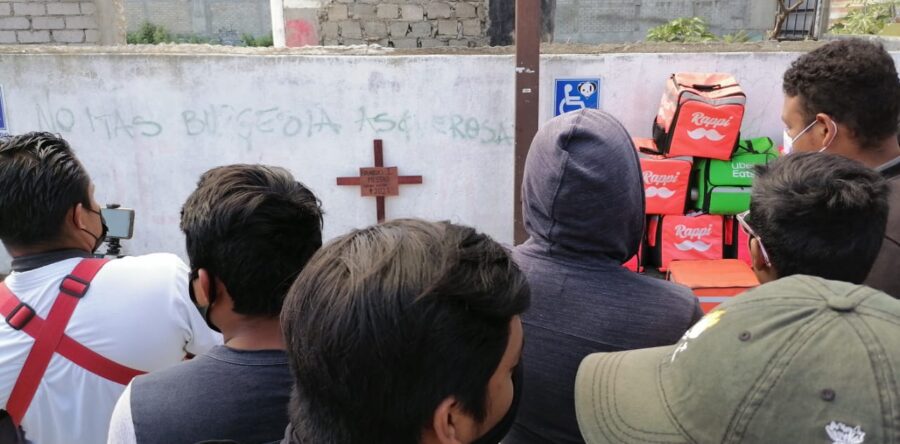 Rinden homenaje a repartidor asesinado en Oaxaca