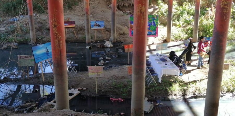 Con performance denunció COAO el alto grado de contaminación del medio ambiente