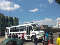 Por un carrito para vender tacos realizan bloqueo sobre avenida Periférico