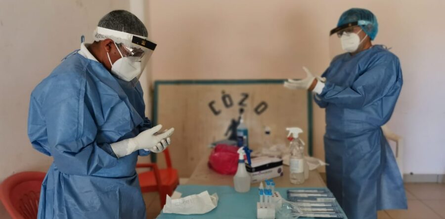 Arriba brigada médica a Cozoaltepec, para atender casos de COVID-19