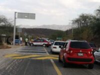 Con bloqueo habitantes del Istmo piden castigo para una presunta banda delictiva