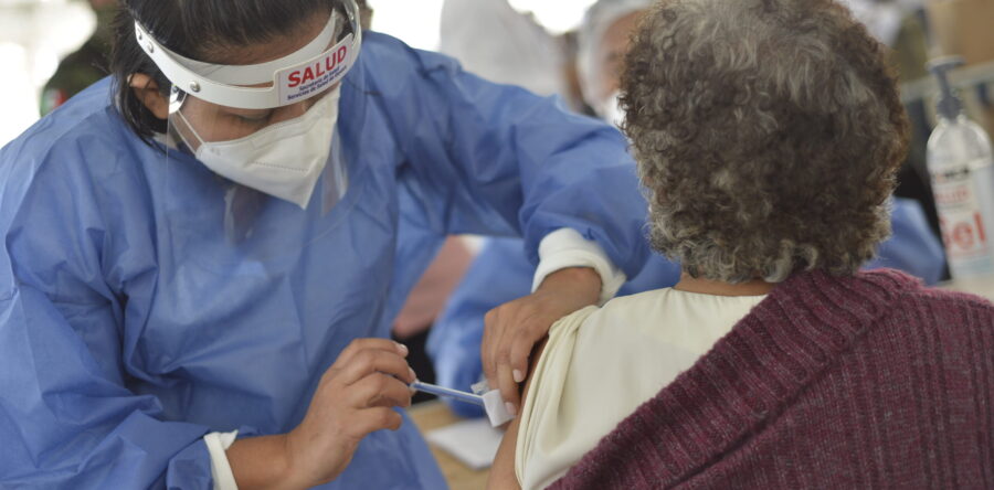 Continuará el 24 de marzo aplicación de primera dosis de vacuna contra COVID-19, en Oaxaca de Juárez