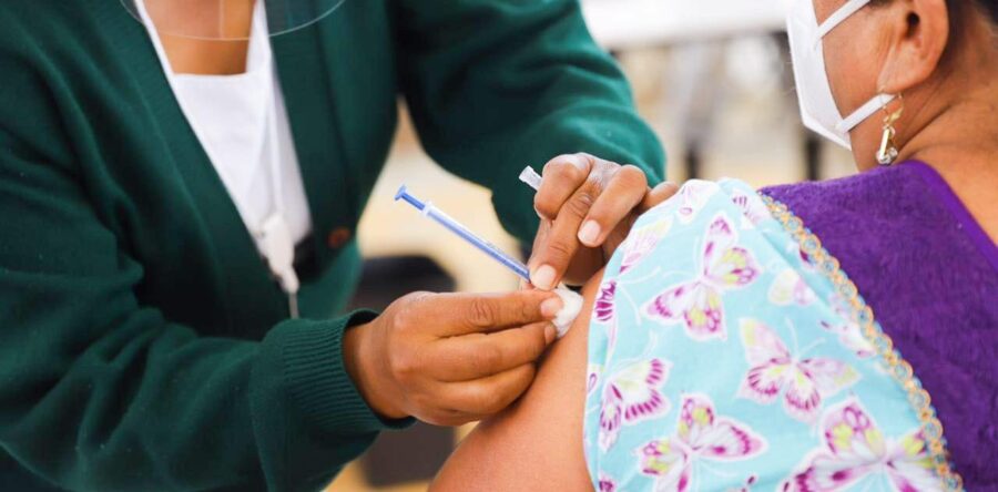 La deficiente estrategia de vacunación frente al Covid-19 en México: Francisco Ángel Maldonado Martínez*