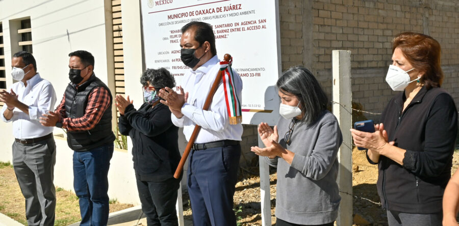 Mejora Ayuntamiento de Oaxaca de Juárez servicios básicos en San Felipe del Agua