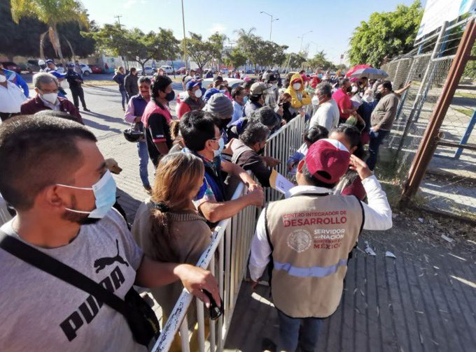 Caos en la vacunación por su uso político-electoral: Alfredo Martínez de Aguilar