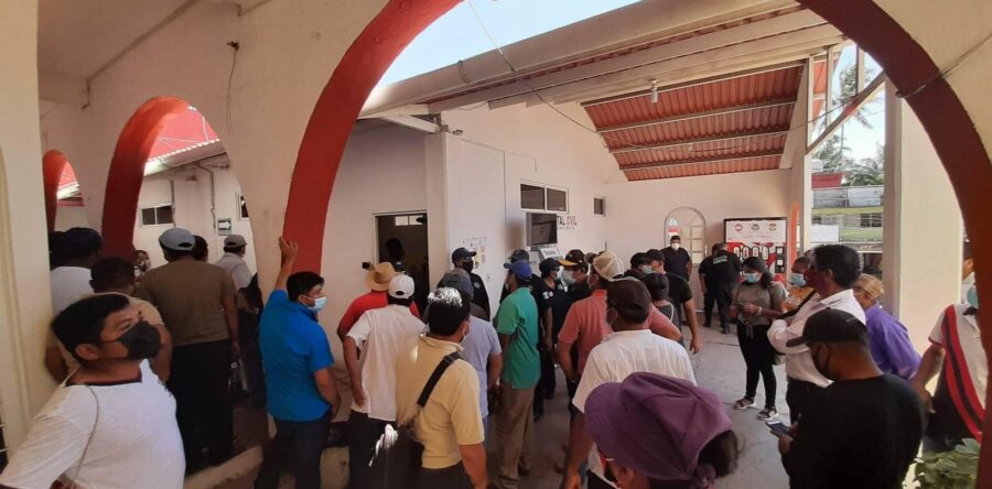 UCIZONI contra Morena por recursos, en Matías Romero: Alfredo Martínez de Aguilar