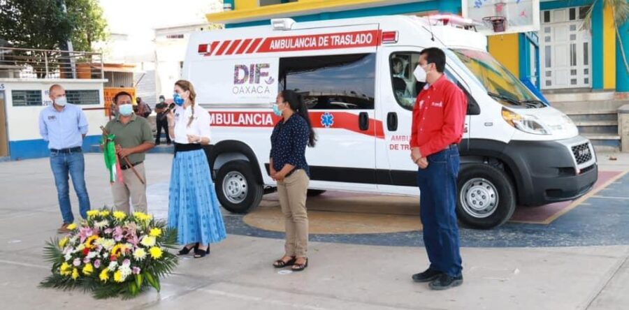 Inversión en salud y educación, vital para el desarrollo y crecimiento de Oaxaca: IMM