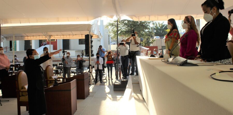 Congresistas nombran y ratifican a integrantes de tribunales en Oaxaca