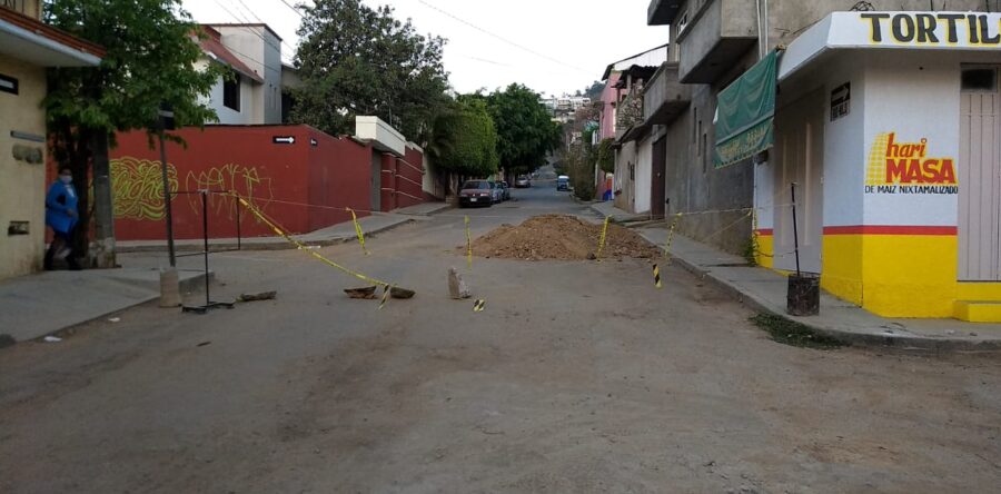 Con bloqueo en la Cascada piden la conclusión de obra de drenaje