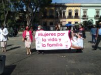 Piden castigo para quienes cometieron actos vandálicos en la marcha feminista