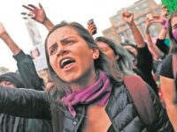 La agenda de la mujer, de izquierda; explotación de género es de clase: Carlos Ramírez